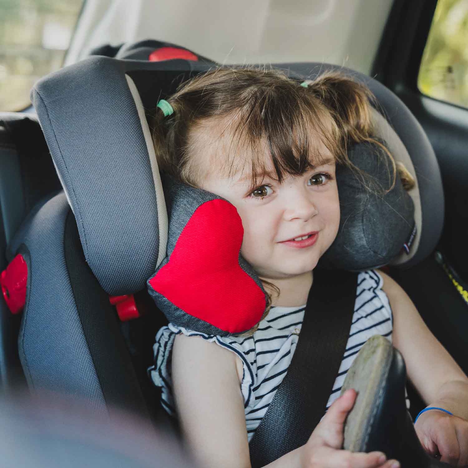 Kissen für Kindersitz und Kinderwagen • Rotes Herz