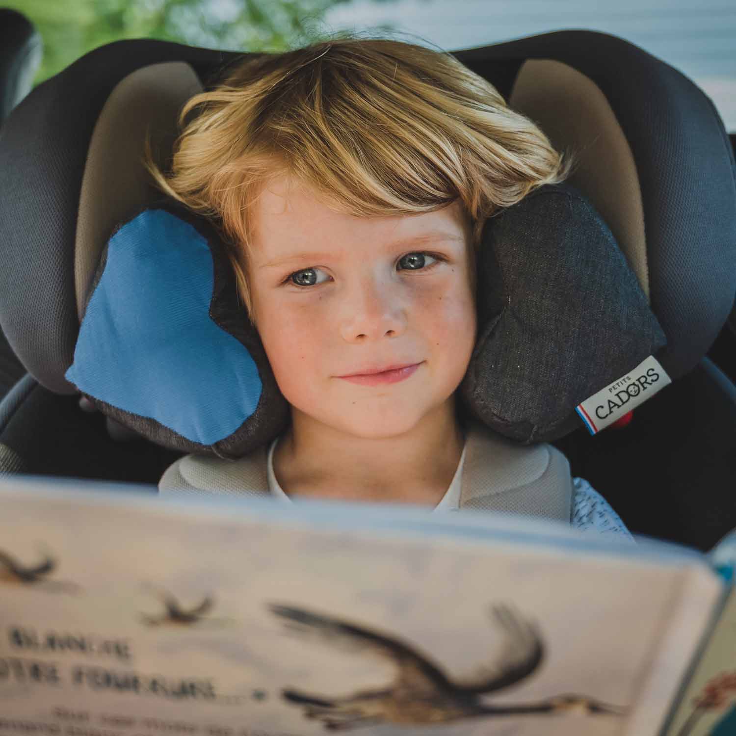 kissen für Kindersitz und Kinderwagen Hergestellt in Frankreich.