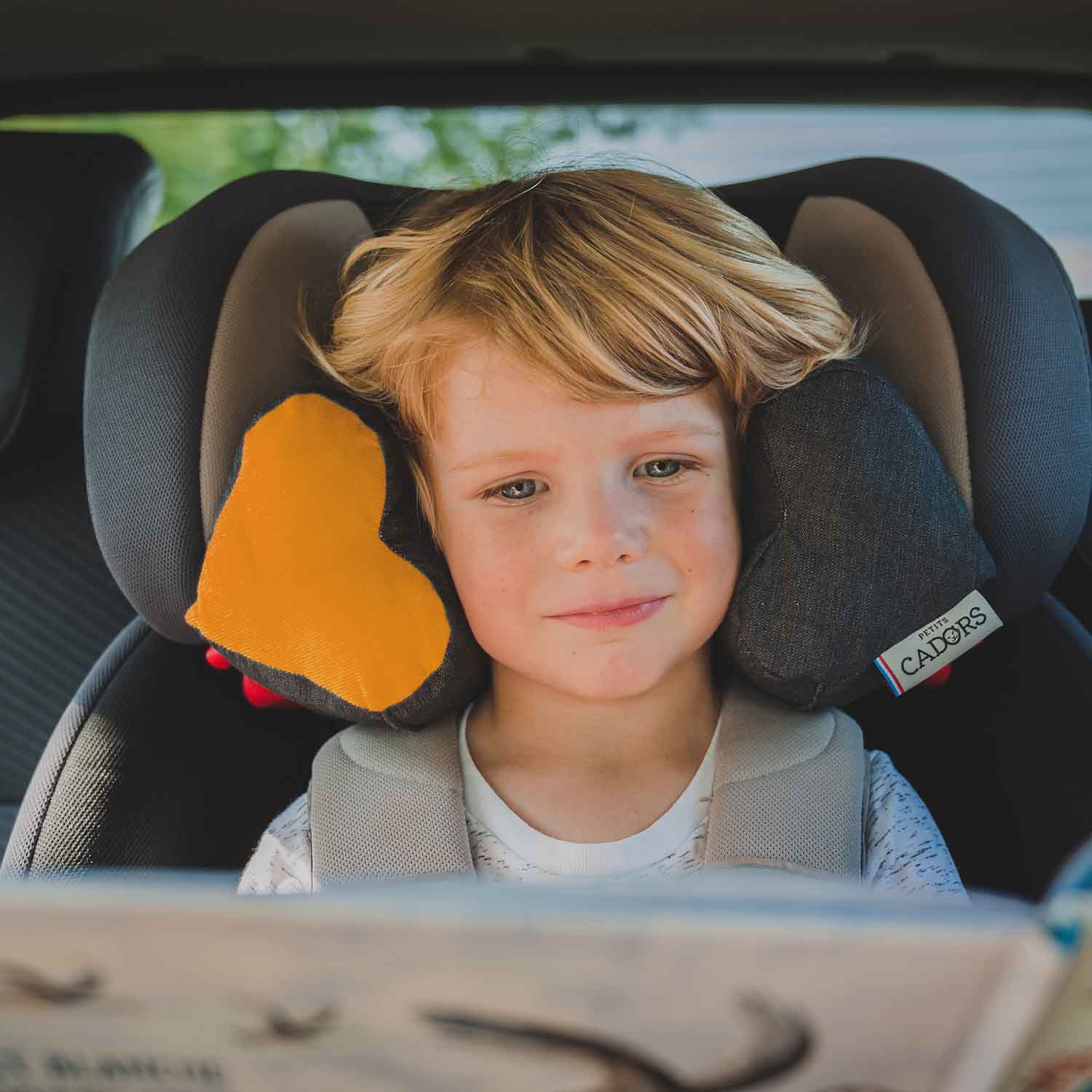 Kissen für Kindersitz und Kinderwagen • Gelbes Herz